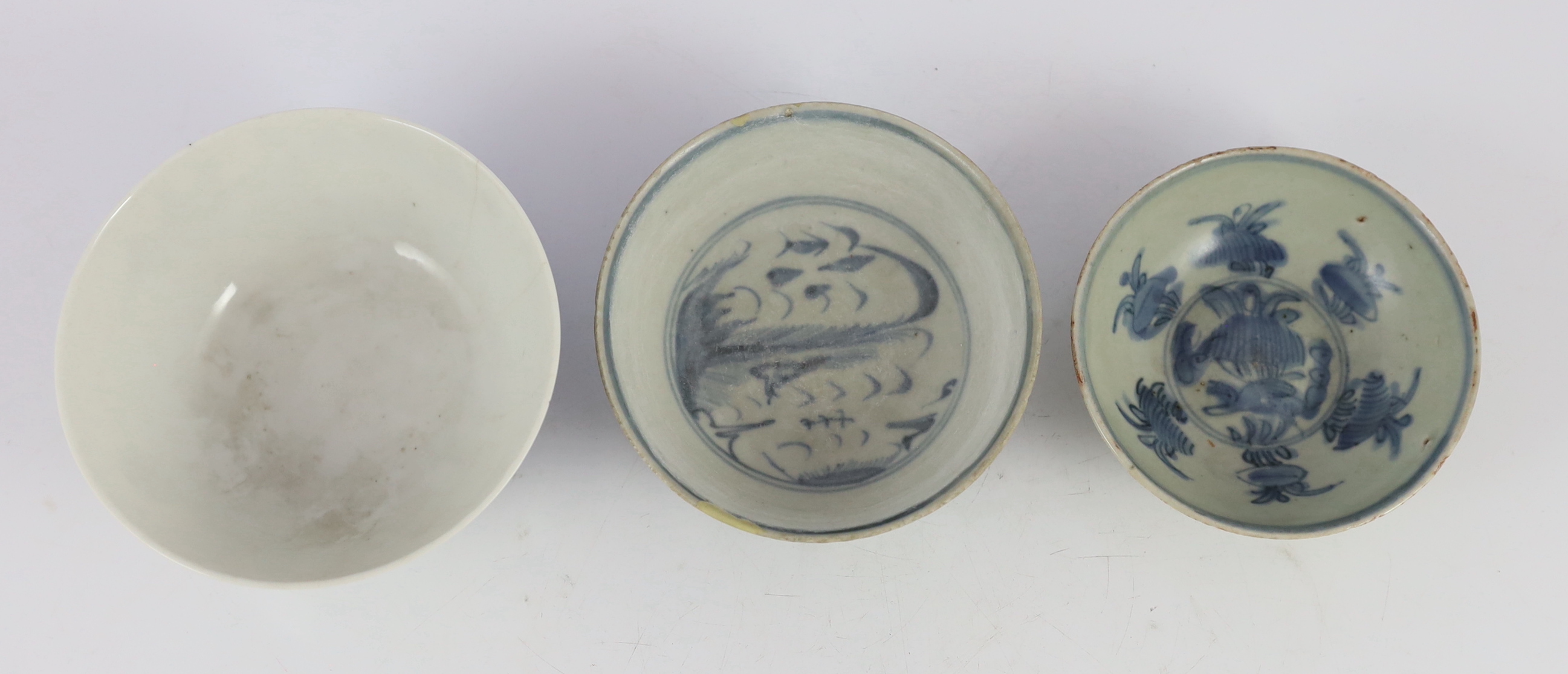 Two Chinese Ming blue and white bowls and a 19th century Chinese blue and white bowl, largest 13.5 cm (3)